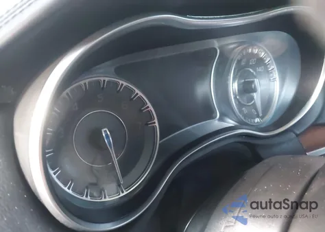 2020 Chrysler 300 300C from USA, damaged, VIN 2C3CCAPT3LH131986